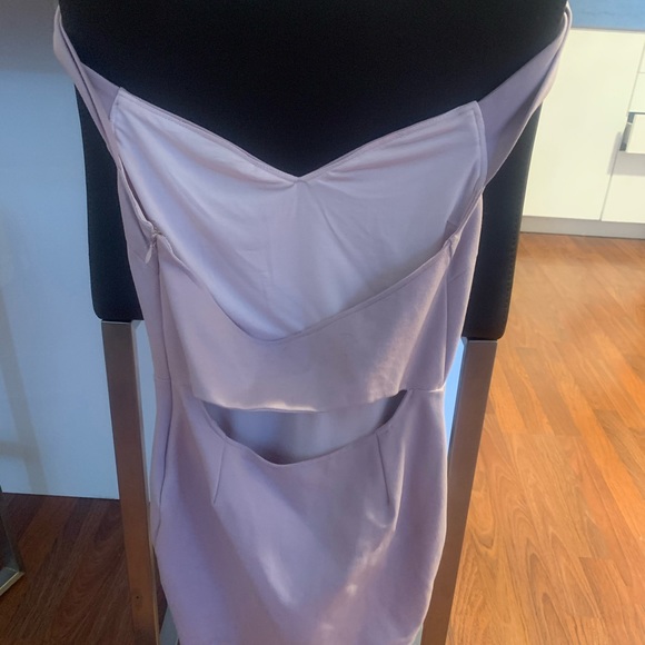 light pink off the shoulder dress from Tobi - Picture 2 of 3